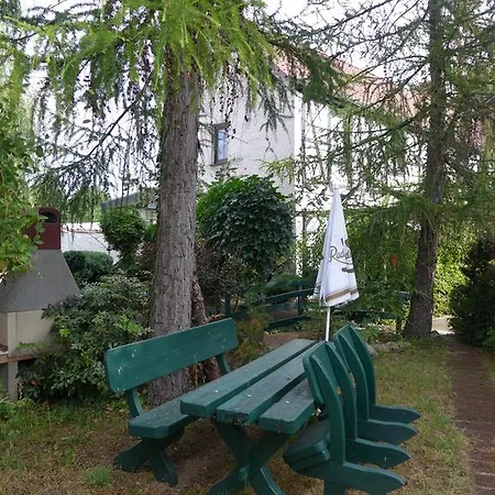 Lowenhof